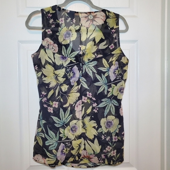 Cabi #3265 Osaka Nights Floral V-neck ruffle sleeveless sheer blouse S - Picture 4 of 10